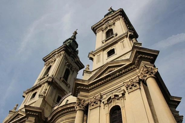 ZNATE LI ZAŠTO CRKVA U PANČEVU IMA DVA ZVONIKA: Rešenje zagonetke Uspenjskog hrama seže u doba Karađorđa