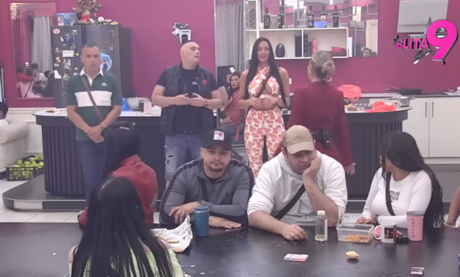 HITNO SAOPŠTENJE PRODUKCIJE PINKA, VODITELJKA SVE OBELODANILA U PROGRAMU! Muk u Beloj kući, Stanija se odmah pakuje!