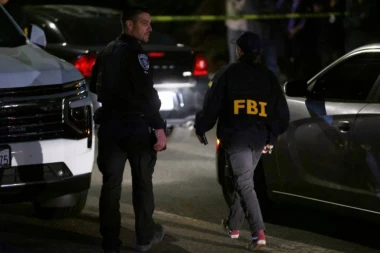 NASTAVNIK I PROGRAMER VIDEO-IGRICA, NEMA NI DOSIJE: Tajna služba i policija zapanjeni profilom napadača na Trampa (VIDEO)