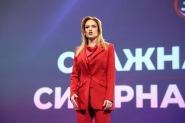 MINISTARKA ĐURĐEVIĆ STAMENKOVSKI POSLALA MOĆNU PORUKU! Narod se umorio od bahatih pojedinaca, funkcija je odgovornost!