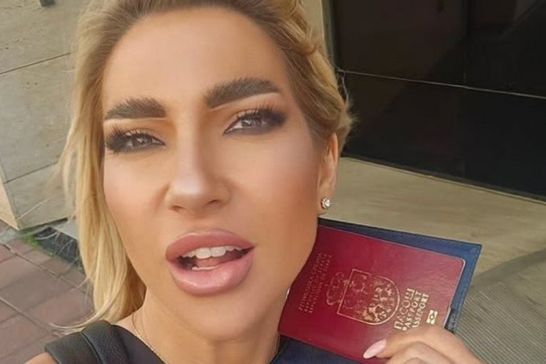JOVANA JEREMIĆ NAPUSTILA SRBIJU! Voditeljka se odmah oglasila, podigla buru