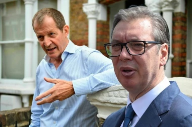 "VI STE NAPALI MALU SRBIJU!" Vučić kod čuvenog Kembela: Predsednik govorio o Kosovu, Trampu, ratu u Iranu, ali i o NATO agresiji