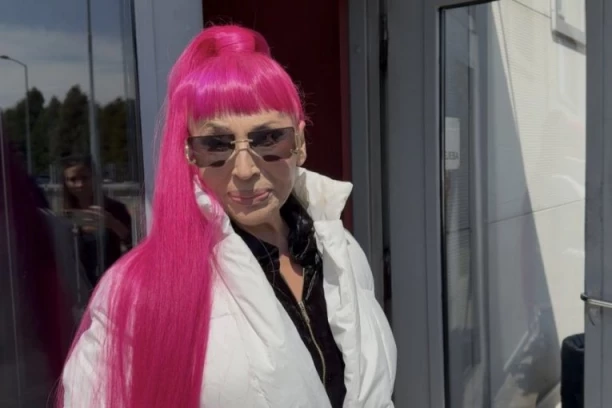 OVAKAV TRETMAN ĆE ZORICA BRUNCLIK IMATI U "PINKOVIM ZVEZDAMA" NAKON OPERACIJE! Voditelj sve obelodanio pred početak snimanja! (VIDEO)