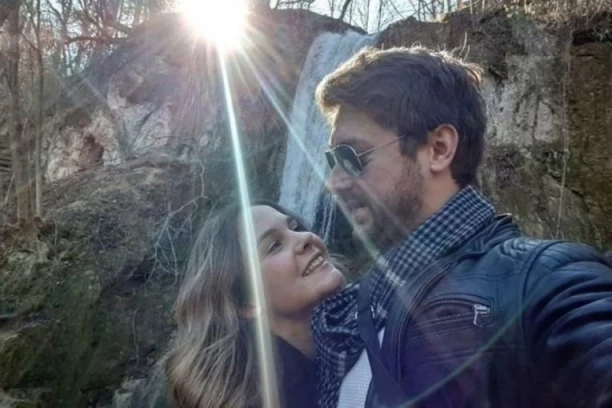 PORODILA SE NEVENA VUKES! Glumica i pevač ODABRALI POSEBNO IME - smatra se najepšim na svetu!