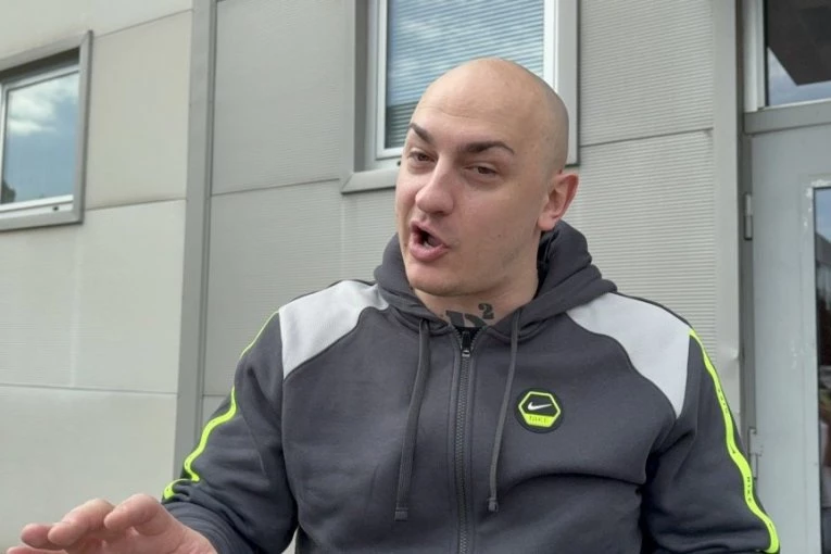 DESINGERICA BESAN KAO RIS: Brutalno odgovorio Bojani Lazić, pa ZAPENIO zbog pitanja o bivšem kolegi! DRAMA! (VIDEO)