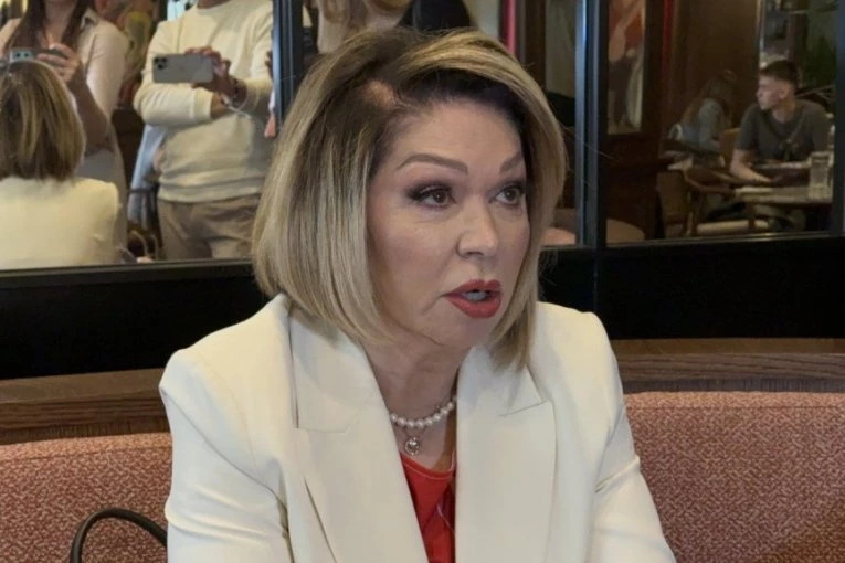 "NEKA JE ZDRAVLJE POSLUŽI!" Neda Ukraden o povratku Zorice Brunclik, a EVO ŠTA je poručila Vesnice Zmijanac! (VIDEO)