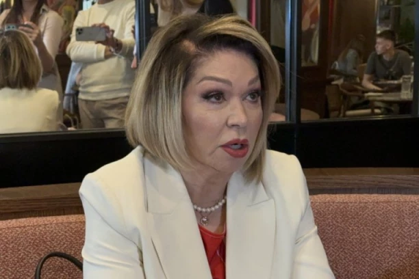 "NEKA JE ZDRAVLJE POSLUŽI!" Neda Ukraden o povratku Zorice Brunclik, a EVO ŠTA je poručila Vesnice Zmijanac! (VIDEO)