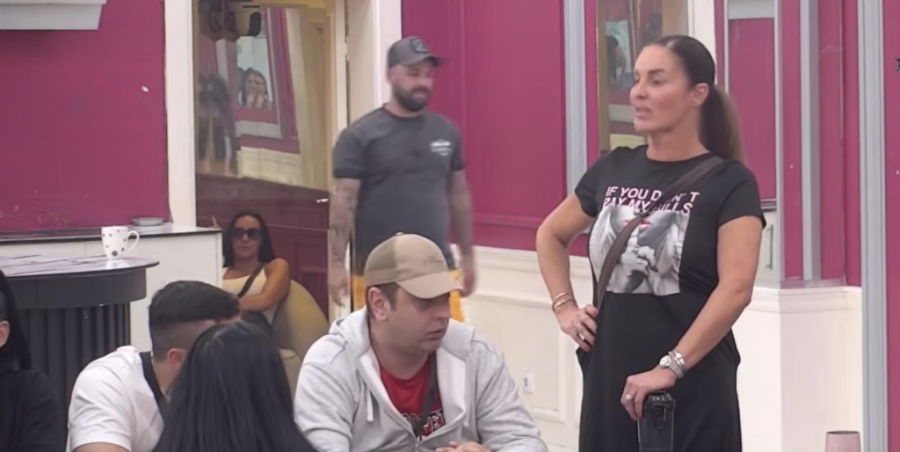 JADAN ČIKA DANE! Cela Sofijina porodica pljačkala Tetovkinog verenika!? SVE SAOPŠTENO UŽIVO U PROGRAMU! (VIDEO)