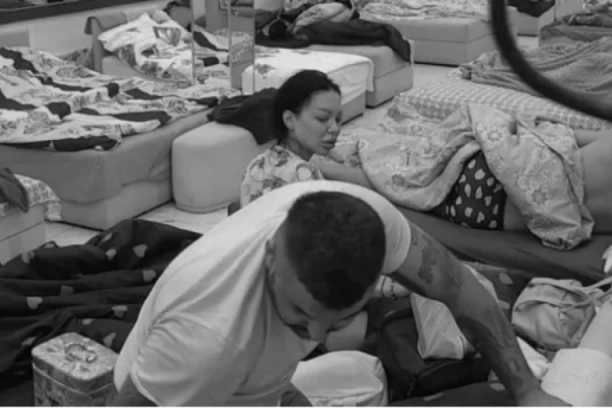 ASMIN POPUCAO PO SVIM ŠAVOVIMA: Maja Marinković ga dovela do LUDILA, pogledajte snimak o kom svi bruje! (VIDEO)