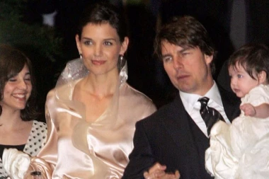 KAKO JE BIVŠA ŽENA TOMA KRUZA SPASILA NJIHOVU ĆERKU IZ KANDŽI SAJENTOLOŠKE CRKVE: Holivudska priča sa velikom senkom tajne