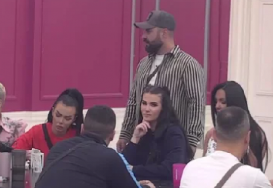 RASKRINKAVANJE UŽIVO! Isplivali DETALJI TAJNOG DOGOVORA Asmina i Site?! Luka Vujović udario na Alibabu: "Sve sam čuo na SPIKERFONU!", Stanija optužena da LAŽE!