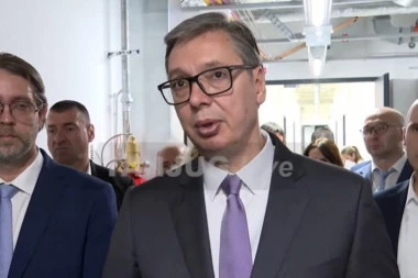 OVO NEMA NIKO U REGIONU! Predsednik Vučić pokazao sertifikat: "Da svi ljudi u Srbiji vide..."
