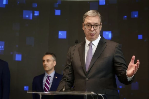 Vučić: Dizel danas skuplji za 2 dinara, cena nafte ide ka 150 dolara! "Srbija među onima sa najmanjim poskupljenjem u Evropi"