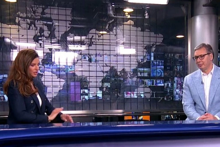 UDARNO! Predsednik Vučić u Nacionalnom dnevniku: Nakon Kragujevca govori o izborima, energiji i krizi u Evropi!