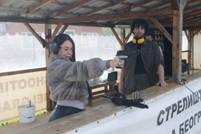 Anđela Veštica na strelištu Alpha u Beogradu