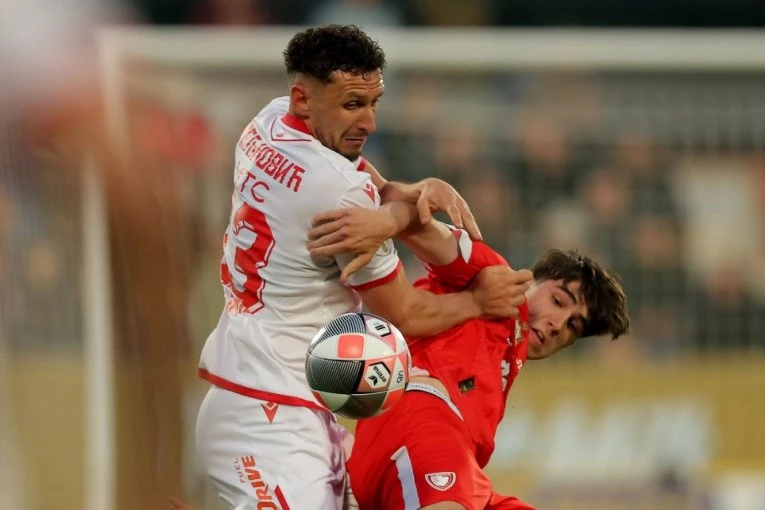 ŠOK NA "DŽAJI"! Jedinstvo izjednačilo protiv Zvezde, crveno-beli se muče da dođu do gola! (VIDEO)