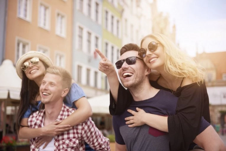 Najsrećniji DATUM u maju za svaki horoskopski znak: Jedan dan donosi vam preokret koji niste očekivali!