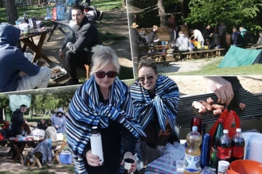 OVAKO SE SLAVI PRVI MAJ U BEOGRADU! Roštilj i muzika u Zvezdarskoj šumi: Najbolja mesta zauzeta još sinoć (VIDEO)