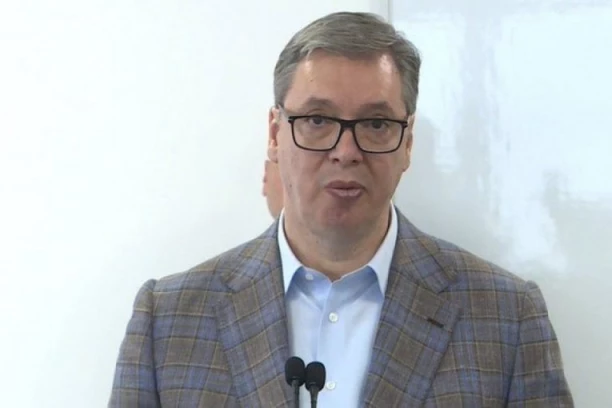 UDARNO! Vučić otkazao učešće na Biznis samitu zbog zdravstvenih razloga!