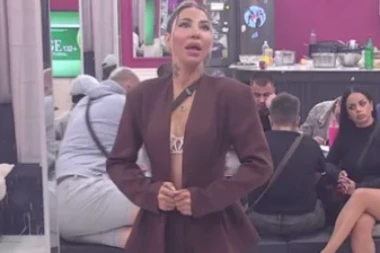 ALARMANTNO STANJE! Aneli Ahmić otkrila detalje o ćerki Nori koji su ZGROZILI JAVNOST, Asmin ovo ne sme da dozvoli!