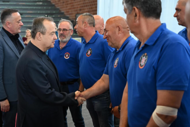 Dačić podržao akciju dobrovoljnog davanja krvi u znak sećanja na Palmu