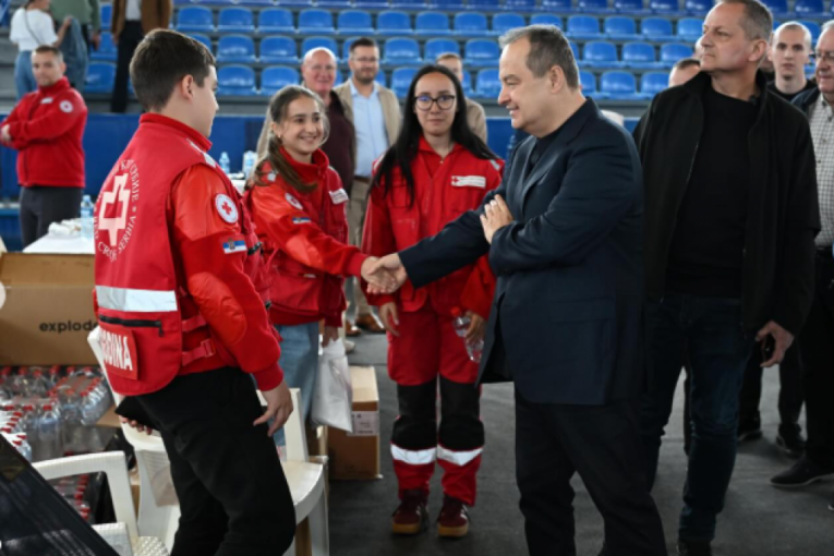 Dačić podržao akciju dobrovoljnog davanja krvi u znak sećanja na Palmu