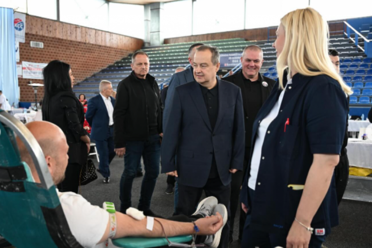 Dačić podržao akciju dobrovoljnog davanja krvi u znak sećanja na Palmu
