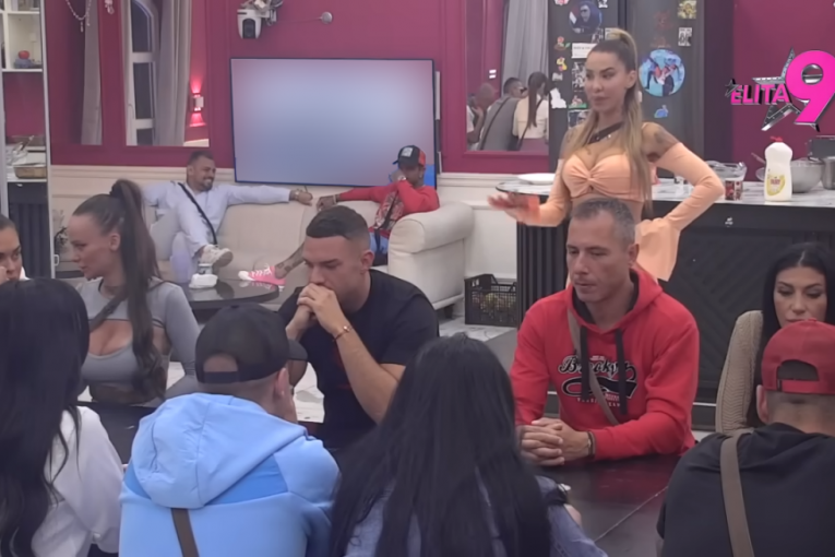 Stanija Dobrojević i Aneli Ahmić