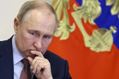 OVAJ NIKAD VIĐENI SNIMAK JE ZAPEČATIO ISTINU! Ne, Putin se ne krije! (VIDEO)