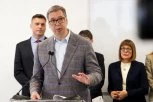 PREDSEDNIK POKAZAO PO ČEMU SE RAZLIKUJE OD PROTIVNIKA! Narode, nemaš težak izbor - DOK BLOKADERI PLANDUJU, VUČIĆ RADI PUNOM PAROM!