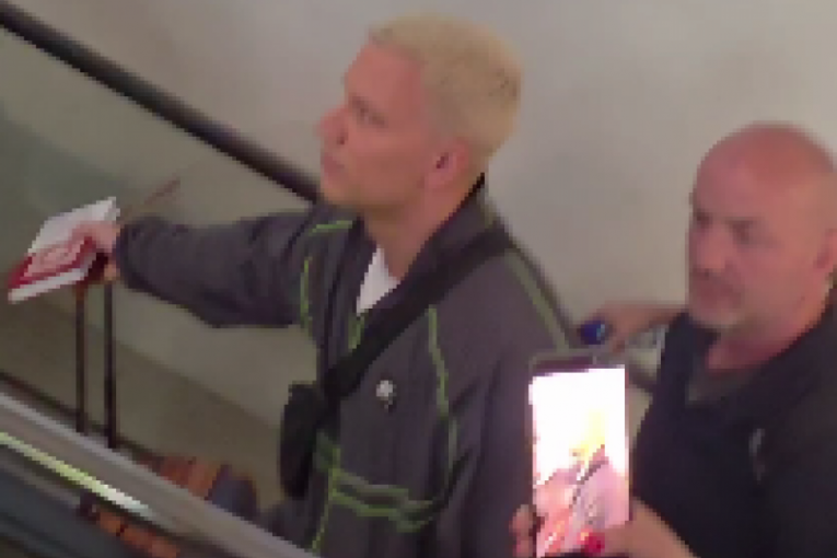 Relja Popović se ofarbao