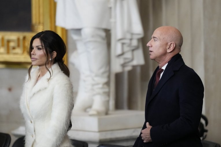 Loren Sančez i Džef Bezos