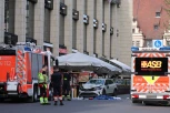 UHAPŠEN NAPADAČ IZ LAJPCIGA! Uleteo automobilom u masu ljudi i gazio ih - DOŠLO I DO NAPADA NOŽEM! (FOTO)