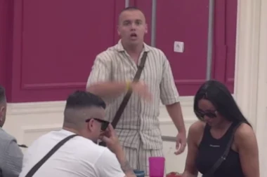 SKANDALČINA! Sofija Janićijević slala MAJKU u DŽAMIJU - ŠTA SE DESILO pre Elite?! SVI DETALJI isplivali na videlo!
