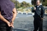 PLJAČKAO PRAVOSLAVNE CRKVE, PA SE VRAĆAO DA ZAPALI SVEĆU: Policiji rekao da je tako hteo da umanji greh - kamere sve zabeležile (VIDEO)