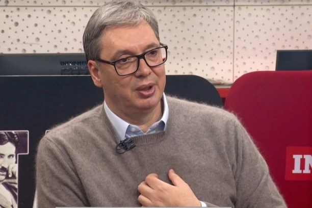 "SVAŠTA SAM VIDEO, ALI DA NEKO ZVIŽDI VOZU - NE!" Vučić o blokaderima: Samo znaju za mržnju