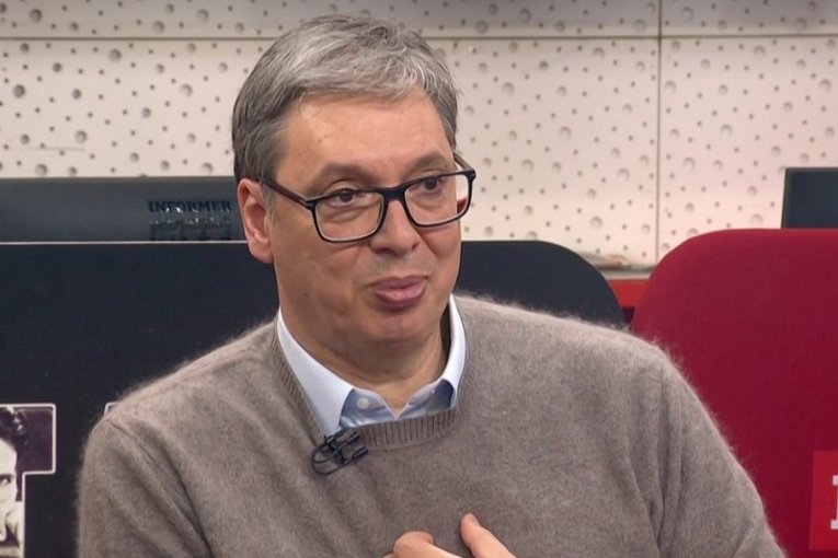 "NEMA ZAMKI KADA SU IZBORI U PITANJU, LJUDI ODLUČUJU!" Predsednik Vučić saopštio važne vesti: GRAĐANI MORAJU DA IZABERU NAJBOLJE!