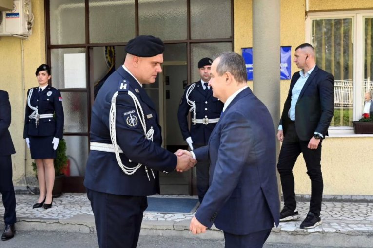 Policijska brigada