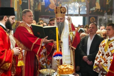 "ZAKON HRISTOV, KRST I VERA SMETAJU ONIMA KOJI USPOSTAVLJAJU ZAKONE OVOG SVETA": Odjeknula đurđevdanska poruka patrijarha Porfirija