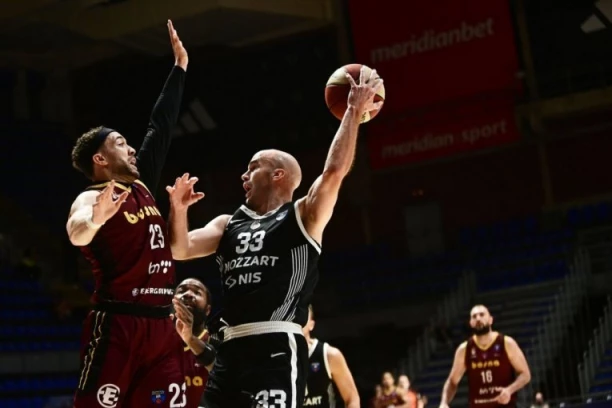 CRNO-BELI DIKTIRAJU TEMPO: Partizan ima dvocifrenu prednost - Kalates drži čas!