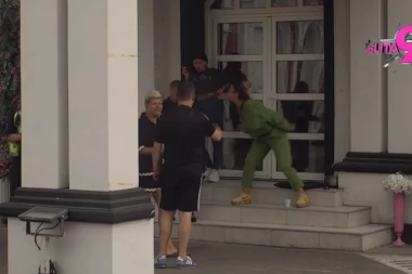 ANELI PLJUNULA DAČU! Lavica totalno unakazila glavnu spletkaru u "Eliti 9" (VIDEO)