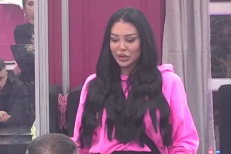 MAJA MARINKOVIĆ UNAKAZILA STANIJU I ASMINA - Skandal TRESE "Elitu", zbog OVIH reči nastao kolaps!