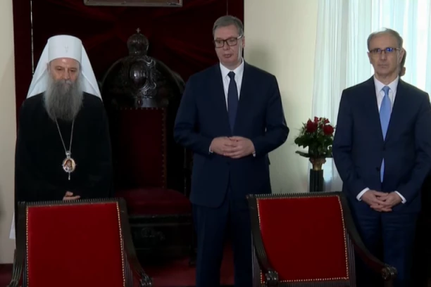 NA TEMELJIMA DELA SVETOG SAVE ZIDAMO OVU KUĆU ZNANJA! Vučić se obraća nakon potpisivanja Memoranduma o razumevanju između SPC i Republike Srbije! (VIDEO)