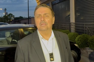SKANDAL NA PUNOLETSTVU ĆERKE MIRKA KODIĆA! Keba napao novinara: Mene si našao?! (VIDEO)