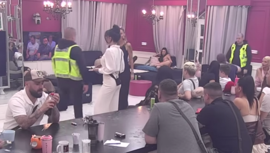 STANIJA PRIZNALA DA BI UZELA NORU, ANELI NASRNULA NA NJU: Stravična scena u Eliti, HITAN PREKID PROGRAMA!
