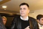 TAJNE IZ PORODIČNOG DOMA VUKA KOSTIĆA ISPLIVALE U JAVNOST! Ovo je istina o braku njegovih roditelja, glumac u ozbiljnom strahu!