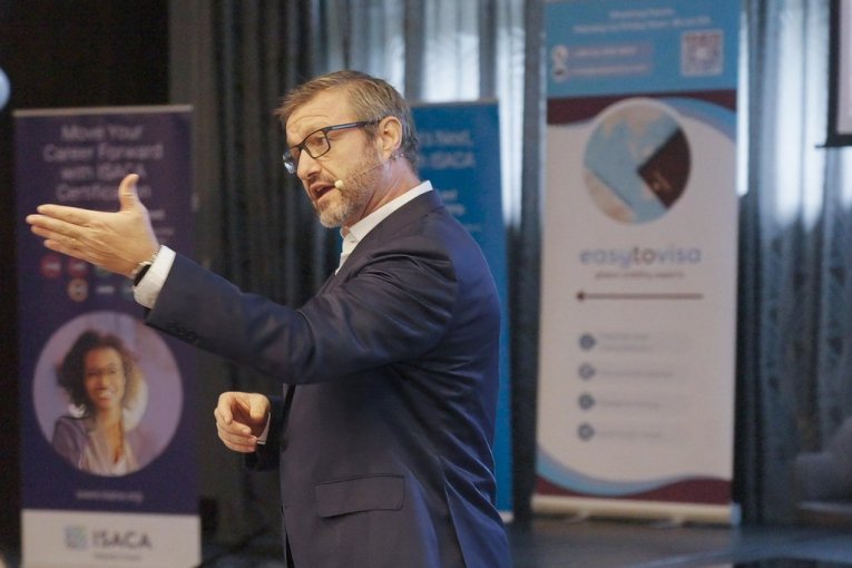 BELGRADE HOSTS MAJOR INTERNATIONAL CONFERENCE ON ARTIFICIAL INTELLIGENCE MANAGEMENT! Who controls artificial intelligence as it already impacts business decisions