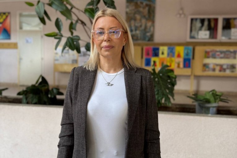 Jadranka Kostić, razredni starešina Pavla Aranđelovića i nastavnica geografije