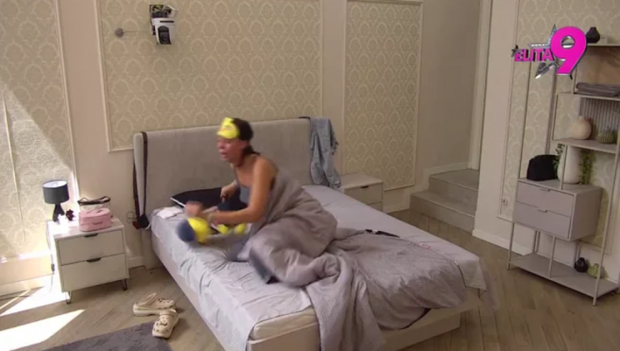 MINI POZLILO ZBOG RASKIDA! Napravila nezapamćeni haos: Đavo mi igra u glavi! (VIDEO)