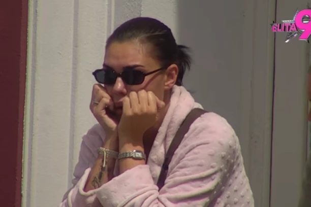 MINA VRBAŠKI U LOŠEM STANJU, UZNEMIRUJUĆI SNIMAK UGLEDAO SVETLOST DANA! Jezivi jauci izbezumili kompletnu naciju!